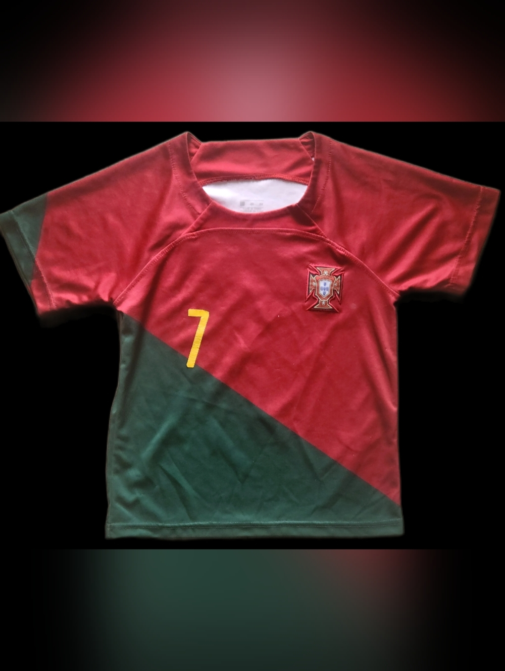 #KB29 Uniqlo Kids Red and Green Soccer Jersey with Yellow Number